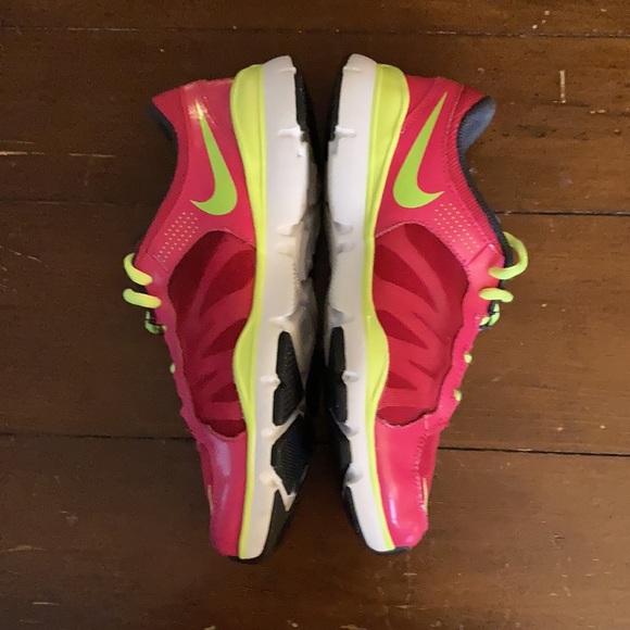 Nike Flex TR2 Shoes - Picture 8 of 10